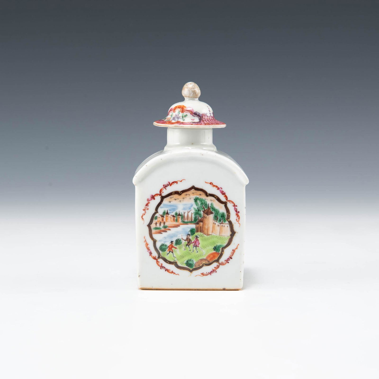 A Chinese export famille rose tea canister, 18th century (1 of 6)