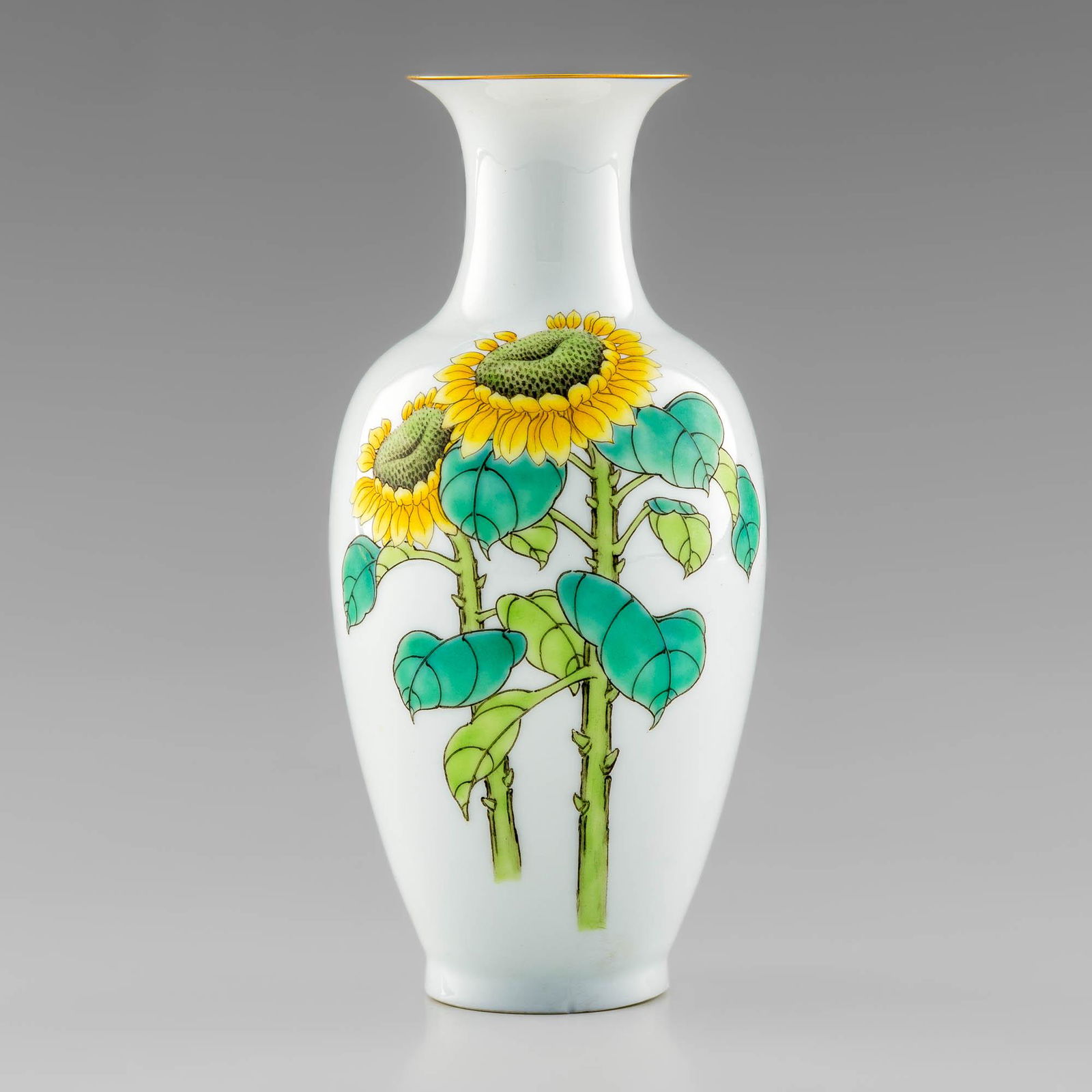 A Chinese famille rose sunflower vase, 1950s-1970s (1 of 10)