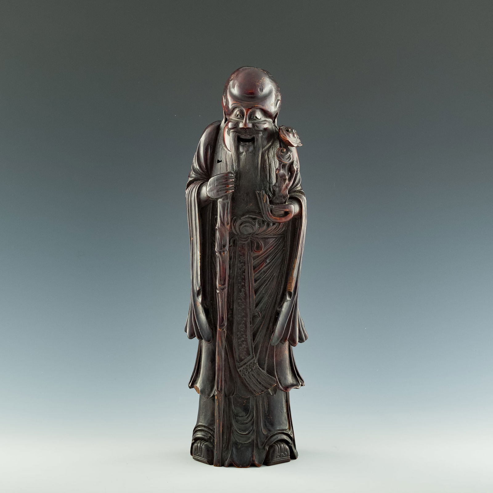 A Chinese carved bamboo figure of Shou, 19th century (1 of 7)