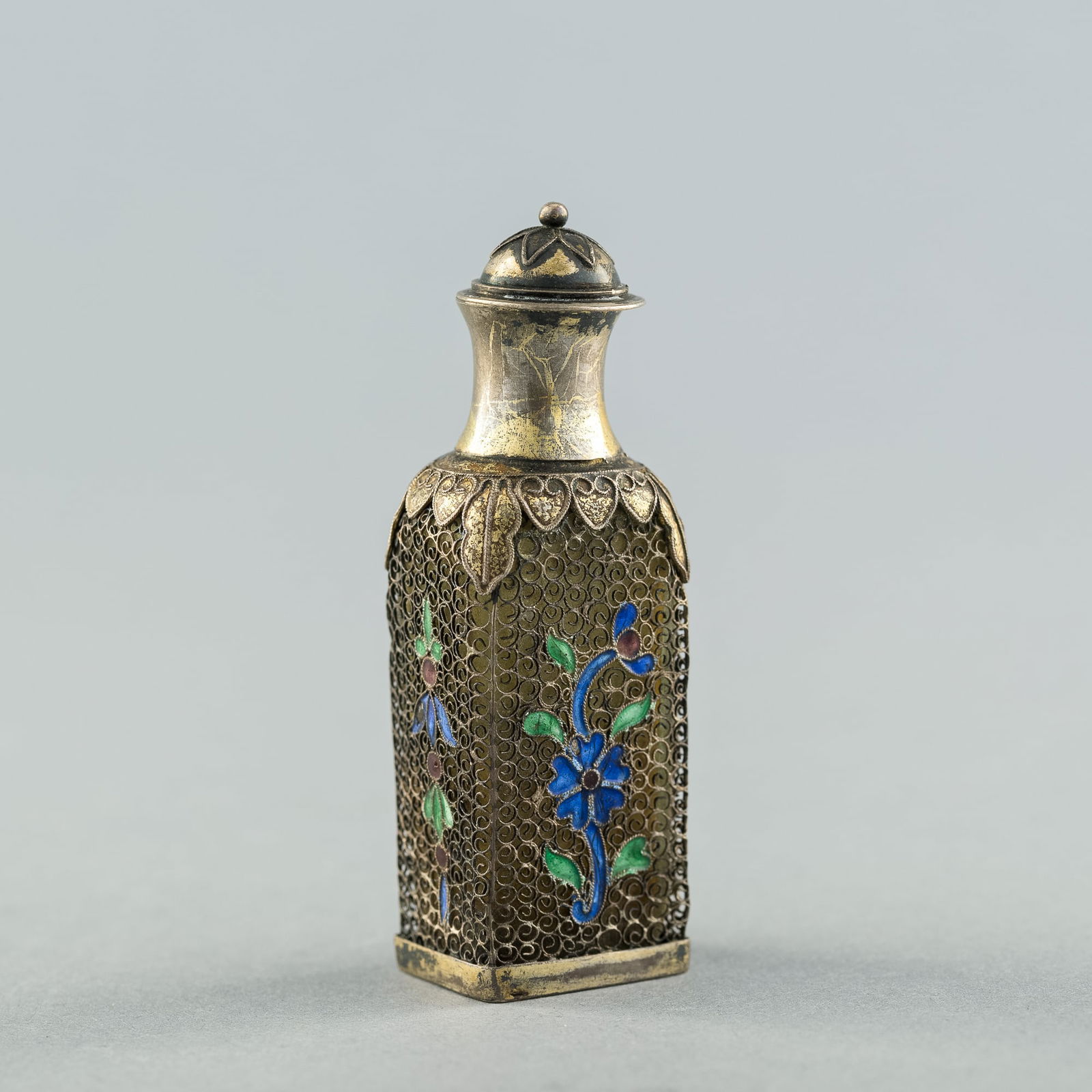 A Chinese silver-enameled snuff bottle, 19th century (1 of 8)