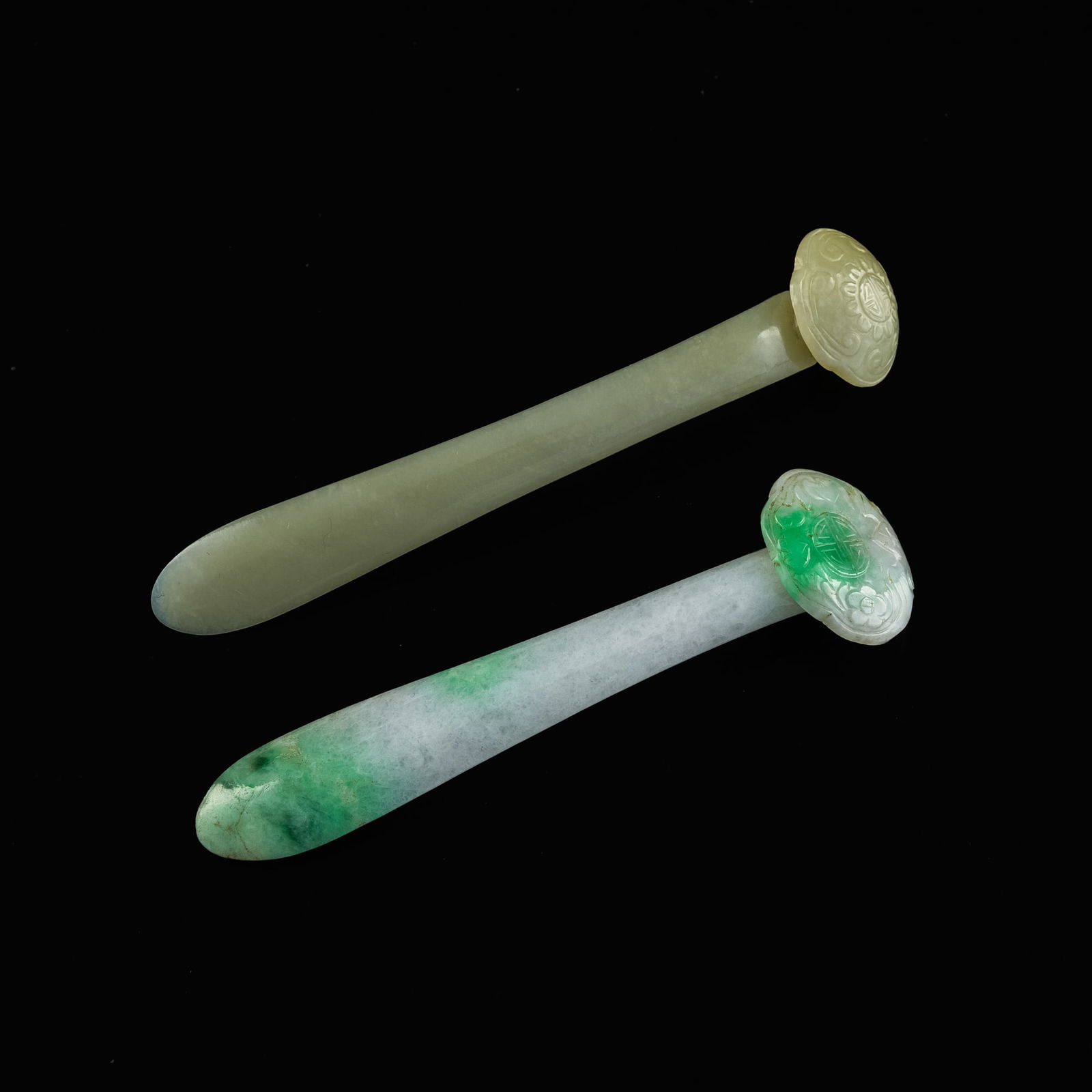 Two Chinese carved jade hairpins, 19th century (1 of 6)