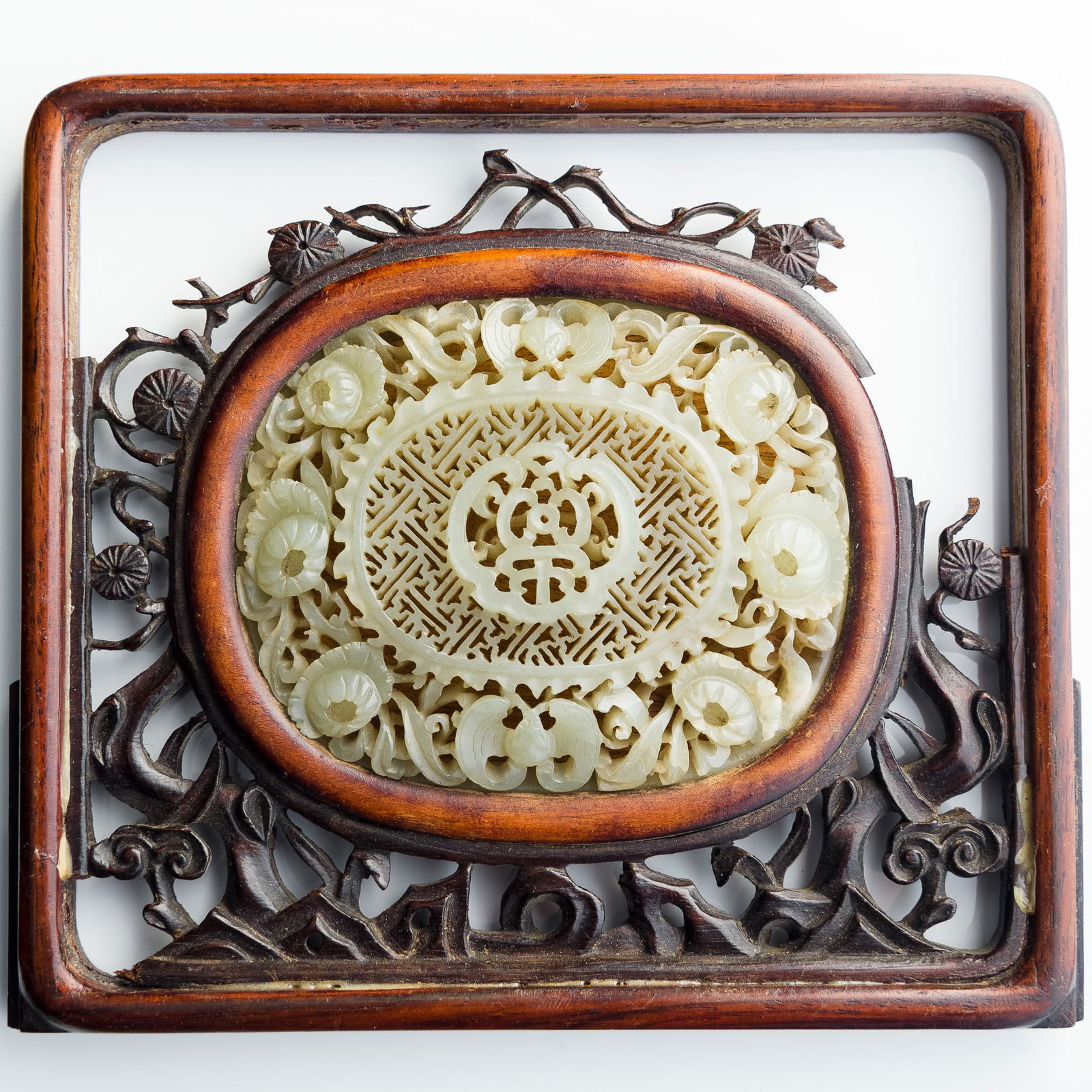 A Chinese reticulated 'Fu Shou' plaque in hardwood table screen, 18th century (1 of 5)