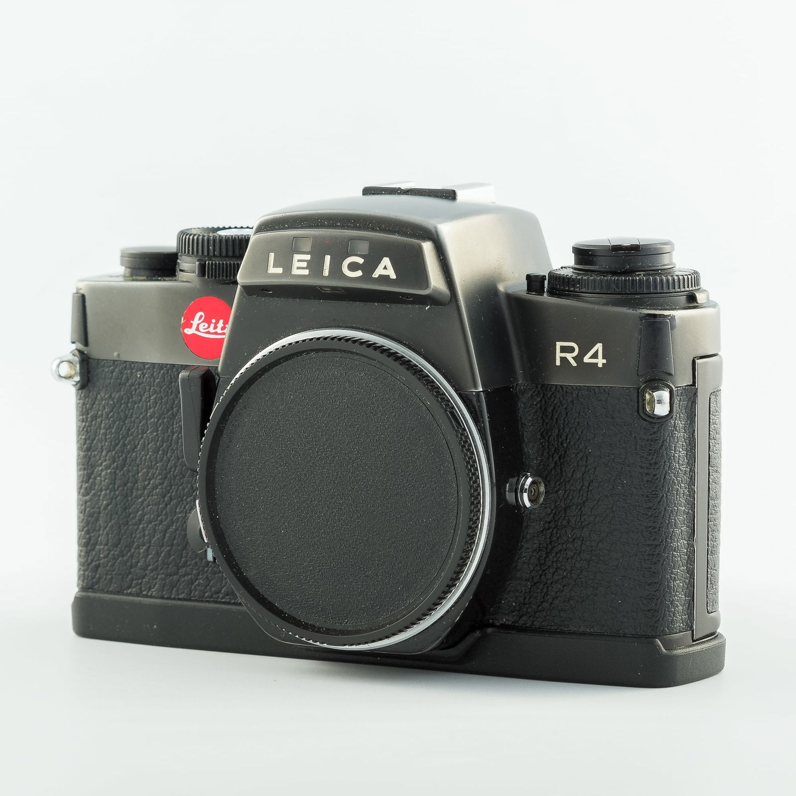 A Leica R4 film camera, around 1980 (1 of 8)