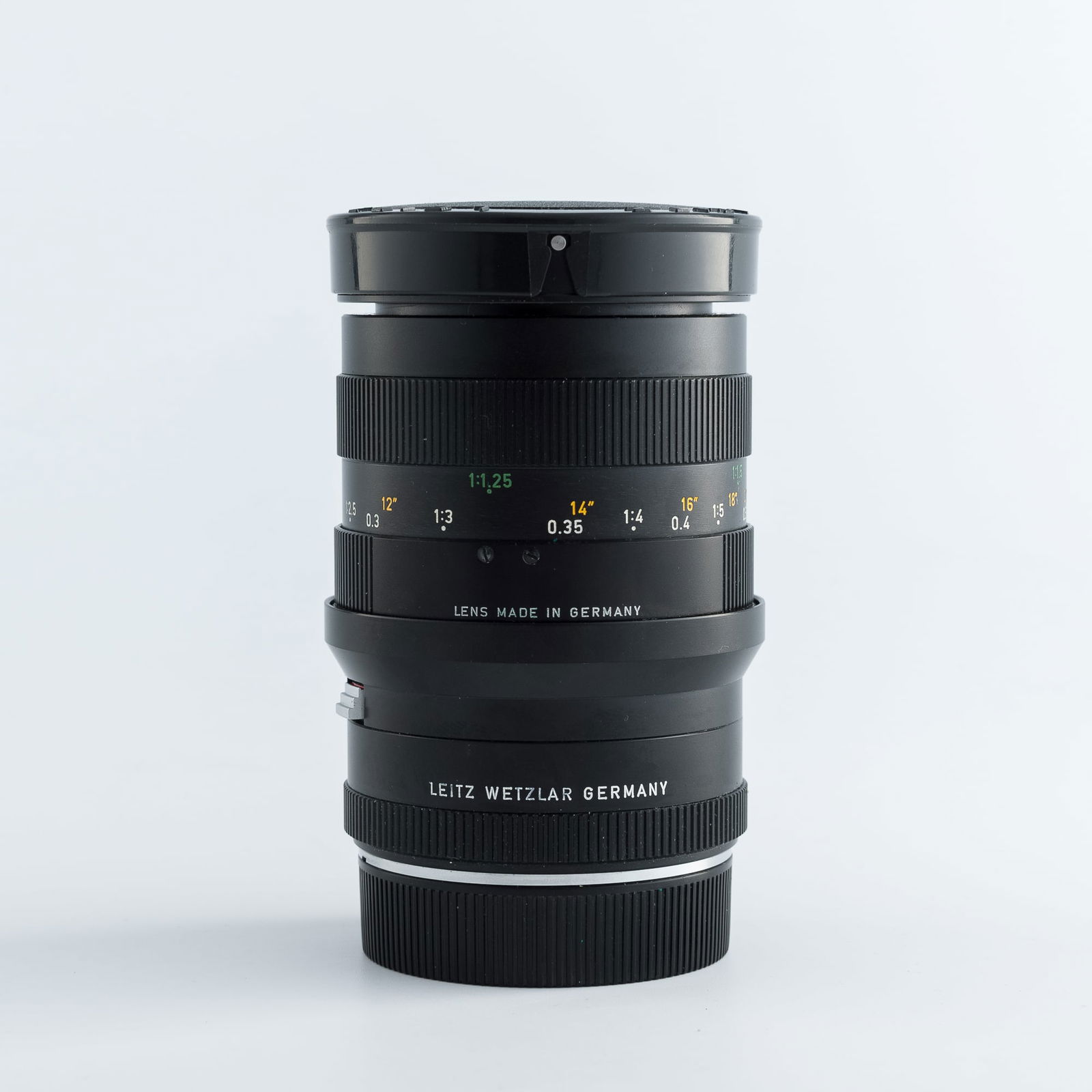 A Leica Macro-Elmarit-R 1:2.8/60 lens, around 1974 (1 of 6)