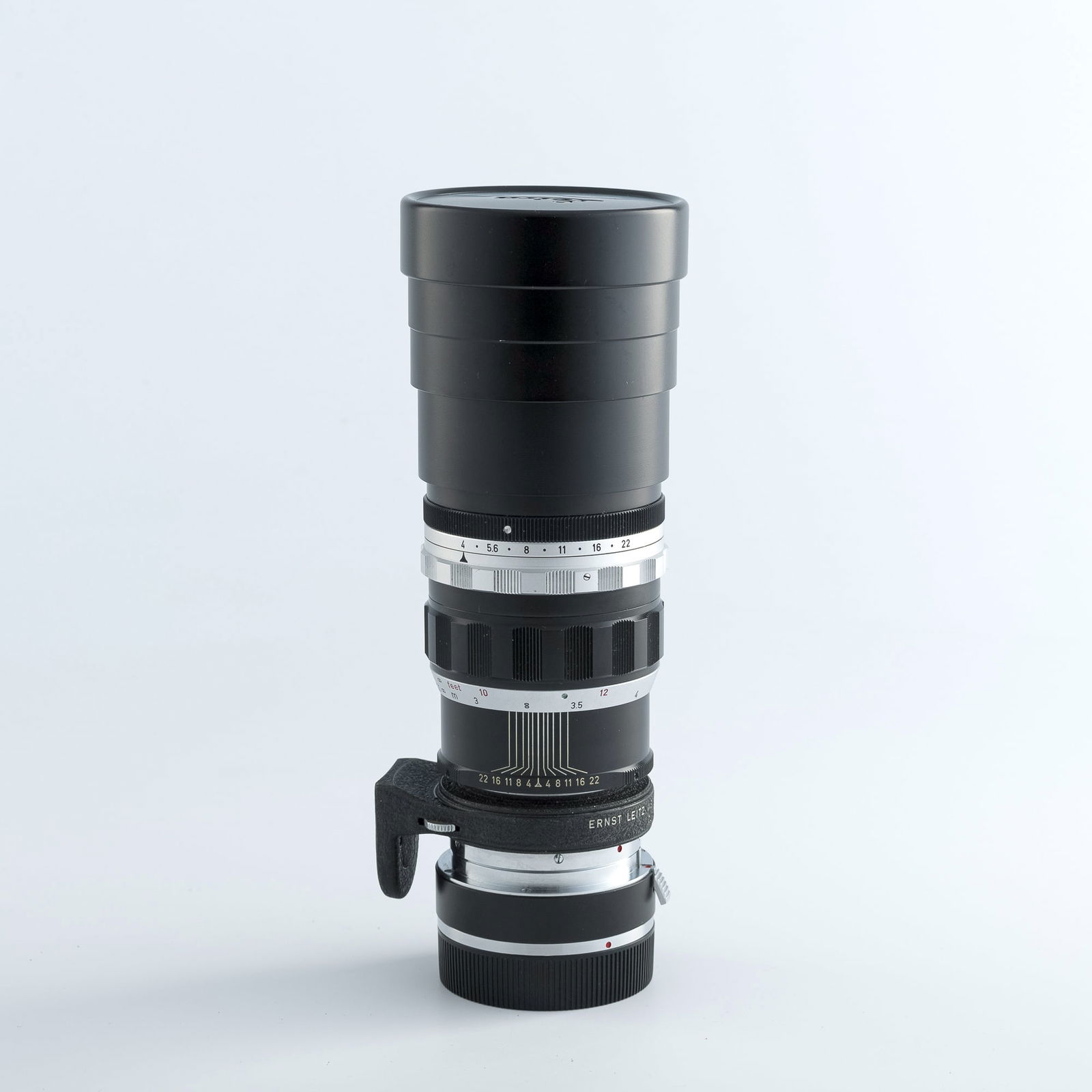 A Leica Telyt 1:4/200 lens, around 1963 (1 of 7)