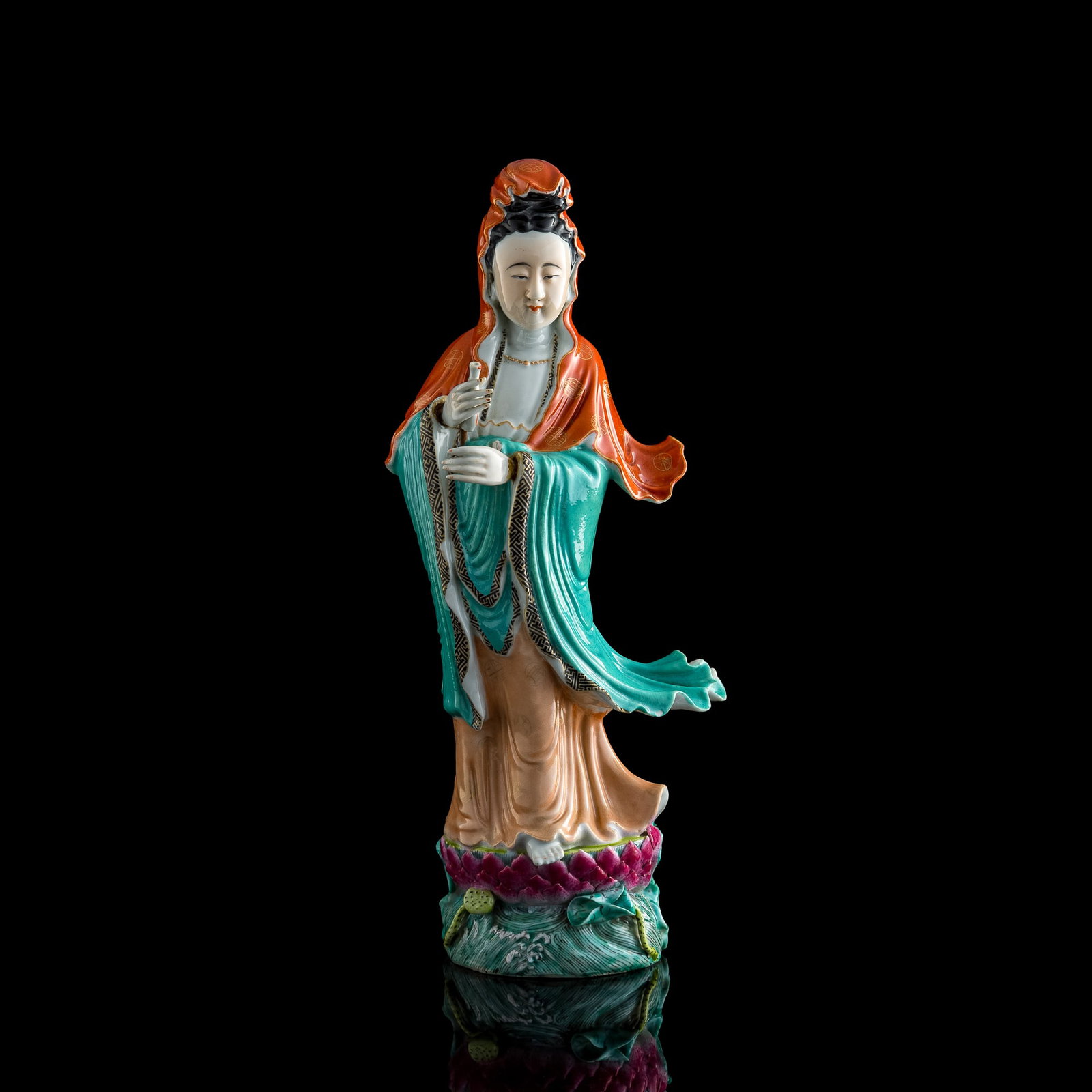 A Chinese famille rose statue of Guanyin, Republic period: A Chinese famille rose statue of Guanyin Republic period H: 18 3/4, W: 7 1/2, D: 5 1/2 in. (H: 47.63, W: 19.05, D: 13.97 cm.) Private collection, Rochester, New York.