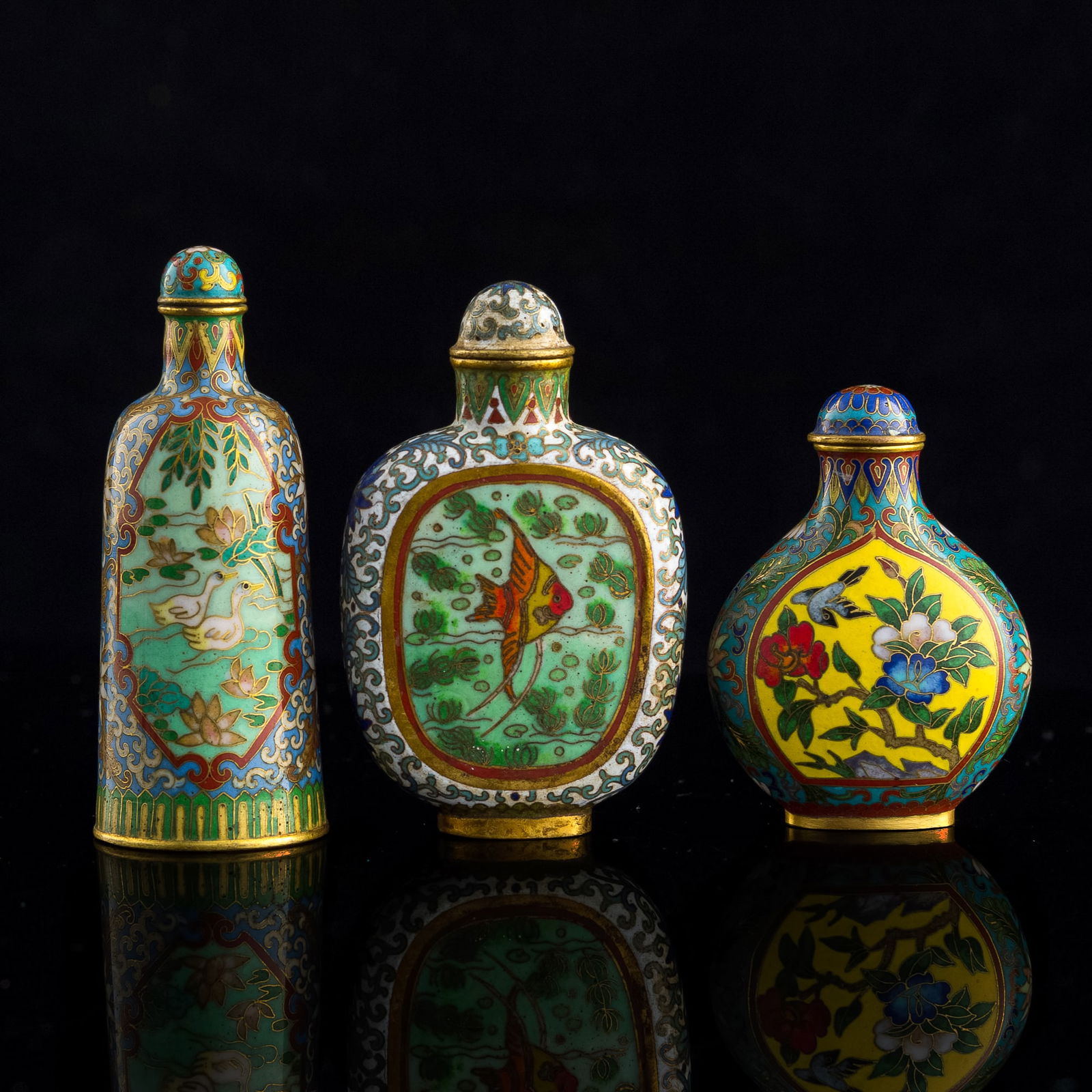 Three Chinese cloisonne snuff bottles, 1950s-1960s (1 of 7)
