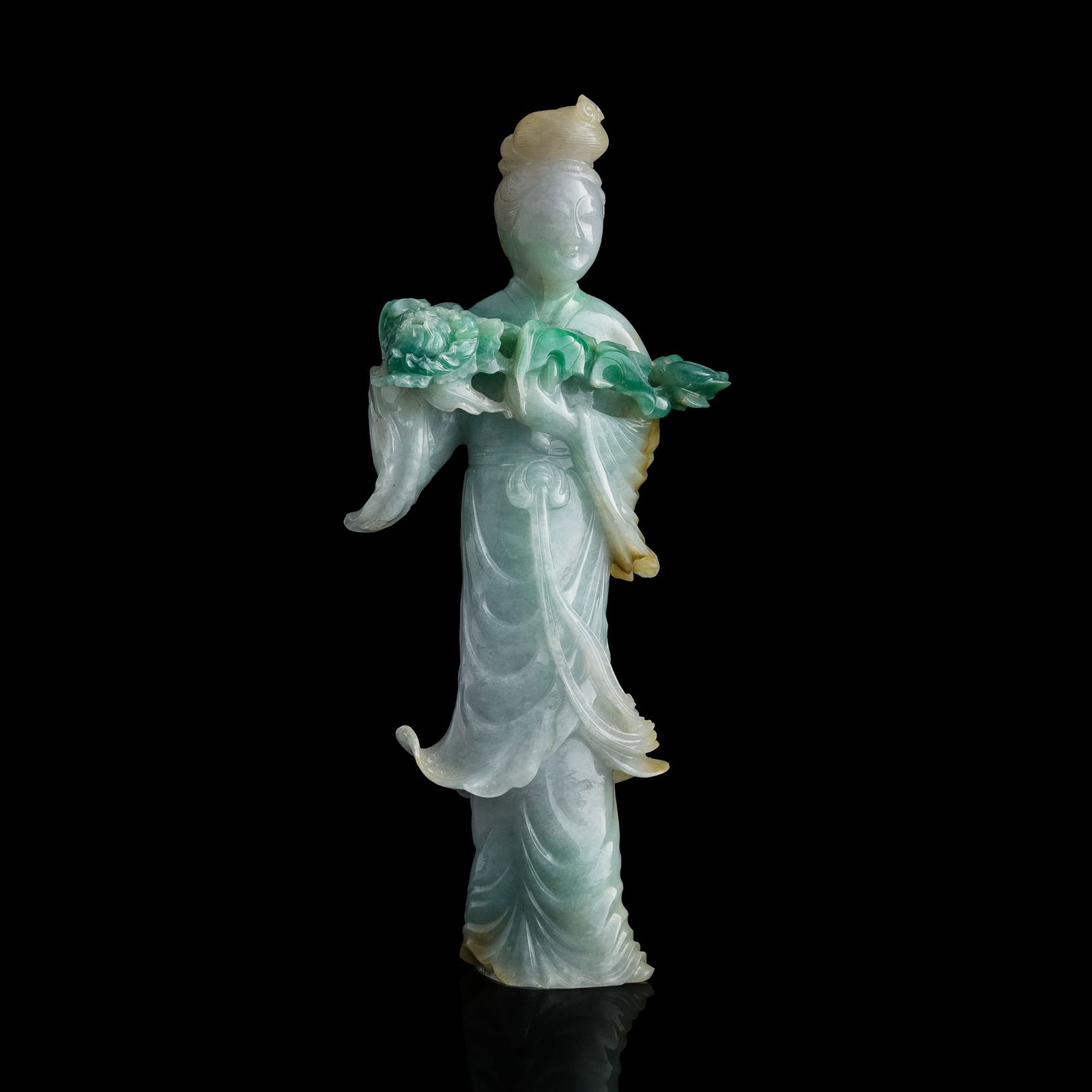 A Chinese carved jadeite lady figure, late 19th century (1 of 9)