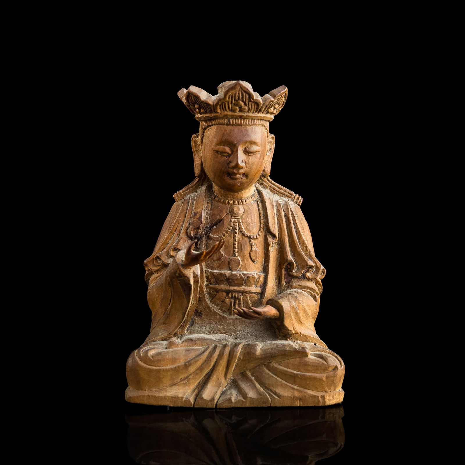 A Chinese carved sandalwood Buddha, 18th century (1 of 8)