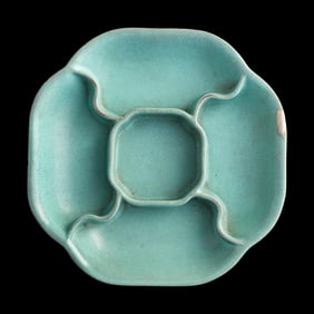 A Chinese Yijun-kiln color palette, 19th century