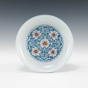 A Chinese doucai 'floral' plate, Yongzheng period, Qing dynasty