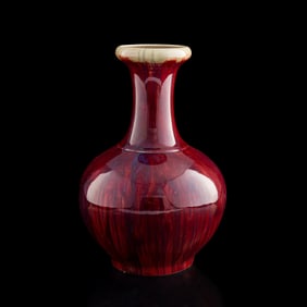 A Chinese red-glazed vase, 19th century