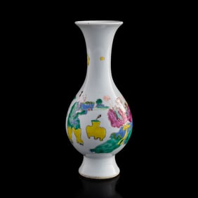 A Chinese famille rose 'figural' pipa-shaped vase, 18th century