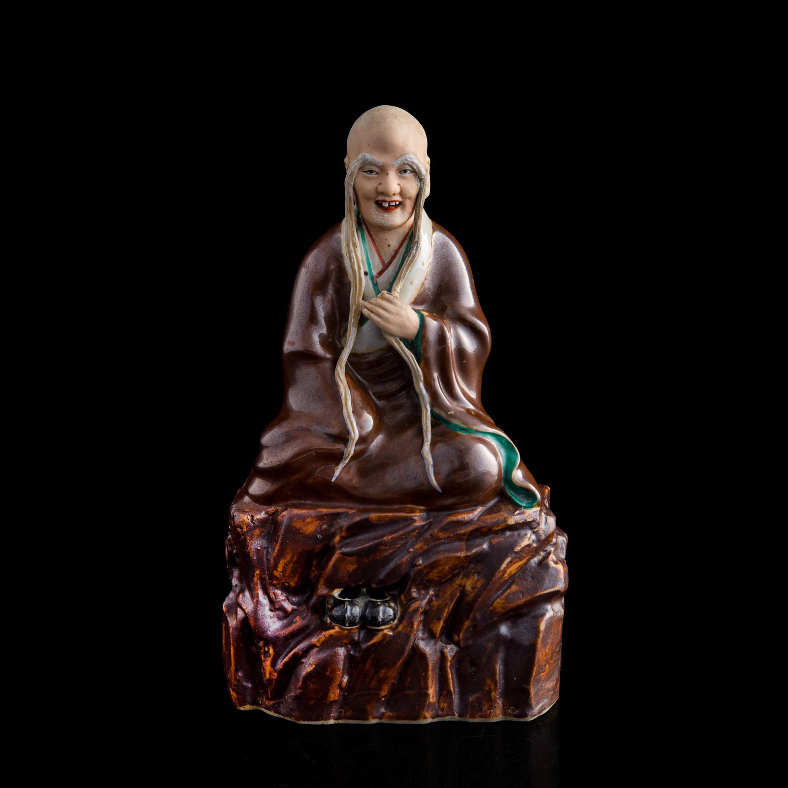 A Chinese porcelain statue of a Luohan, Republic period (1 of 11)
