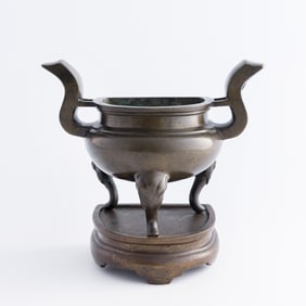 A Chinese bronze hat-shaped incense burner, 18th century
