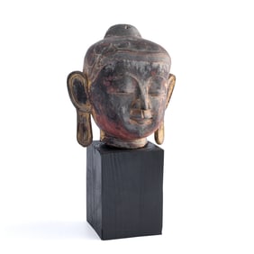 A Chinese lacquer Buddha head, 18th century
