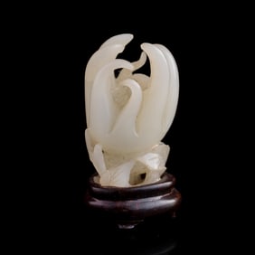 A Chinese white jade Buddha's hand, 19th century