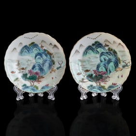 A pair of Chinese famille rose 'landscape' dishes, Daoguang period, Qing dynasty