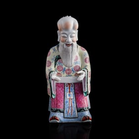 A Chinese famille rose porcelain Shou, early 19th century