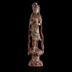 A Chinese wood statue of Buddha, Song/Yuan dynasty