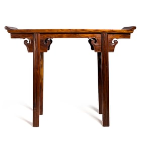 A Chinese Huanghuali altar table