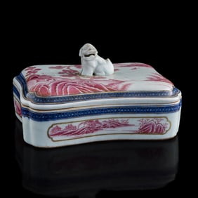 A Chinese export blue and ruby red box, Qing dynasty