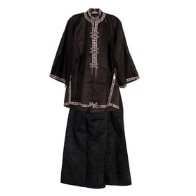 A Chinese embroidered black-ground shirt and skirt, 1950s-1960s
