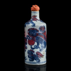 A Chinese blue and copper-red-underglazed snuff bottle, 19th century