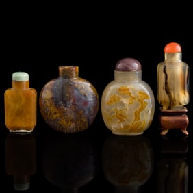 Four Chinese agate snuff bottles, 19th century