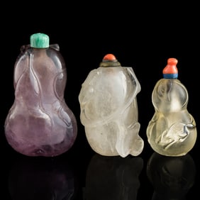 Three Chinese crystal snuff bottles, 19th century