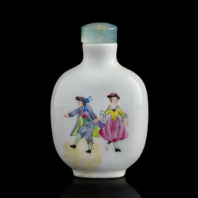A Chinese Yangcai 'Western figures' snuff bottle, Daoguang period, Qing dynasty