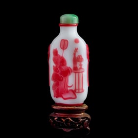 A Chinese red-overlay white Peking glass snuff bottle, 19th century