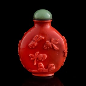 A Chinese coral-style Peking glass snuff bottle, 19th century