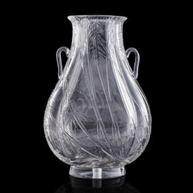 A Chinese carved crystal begonia-shaped vase, 19th century