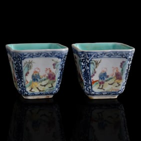 A pair of Chinese blue and enamel square cups, 19th century