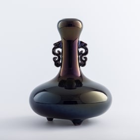 A Chinese archaistic aubergine-glazed vase, late 19th century