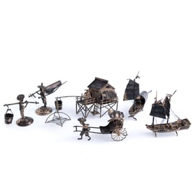 Six assorted Chinese silver trinkets, late 19th century