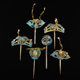 Six Chinese kingfisher feather hair pins, 19th century