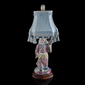 A Chinese famille rose porcelain figural lamp, Republic period
