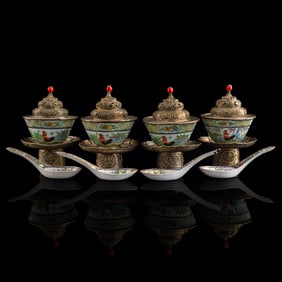Four Chinese famille rose spoons and four lidded bowls, 19th century