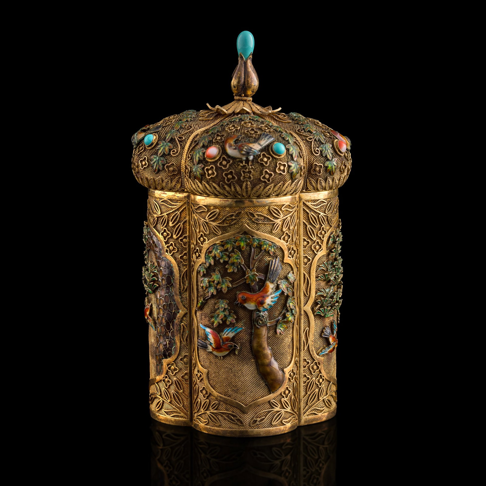 A Chinese silver enamel lidded jar: A Chinese silver enamel lidded jar With "SILVER" mark to underside. H: 6 1/2, Dia: 3 1/2 in. (H: 16.51, Dia: 8.89 cm.) Weight: 378.71 g (approximately) From a Florida private collection, assembled by 