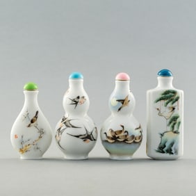 Four Chinese famille rose snuff bottles, 1950s-1970s