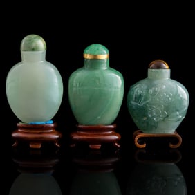 Three Chinese jadeite snuff bottles, 19th century