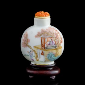 A Chinese famille rose 'figure' snuff bottle, Daoguang period, Qing dynasty