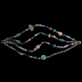 A Chinese hardstone and metal necklace, Republic period