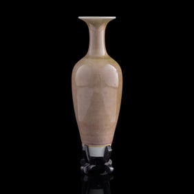 A Chinese peachbloom liuyeping, late 19th century