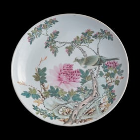 A Chinese Qianjiang ‘wealth and longevity’ charger, late 19th century