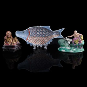 Three Chinese porcelain items, Qing dynasty/Republic period