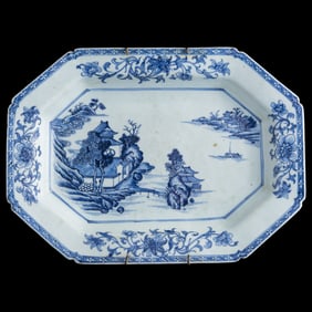 A Chinese export blue and white 'landscape' plate, early 19th century