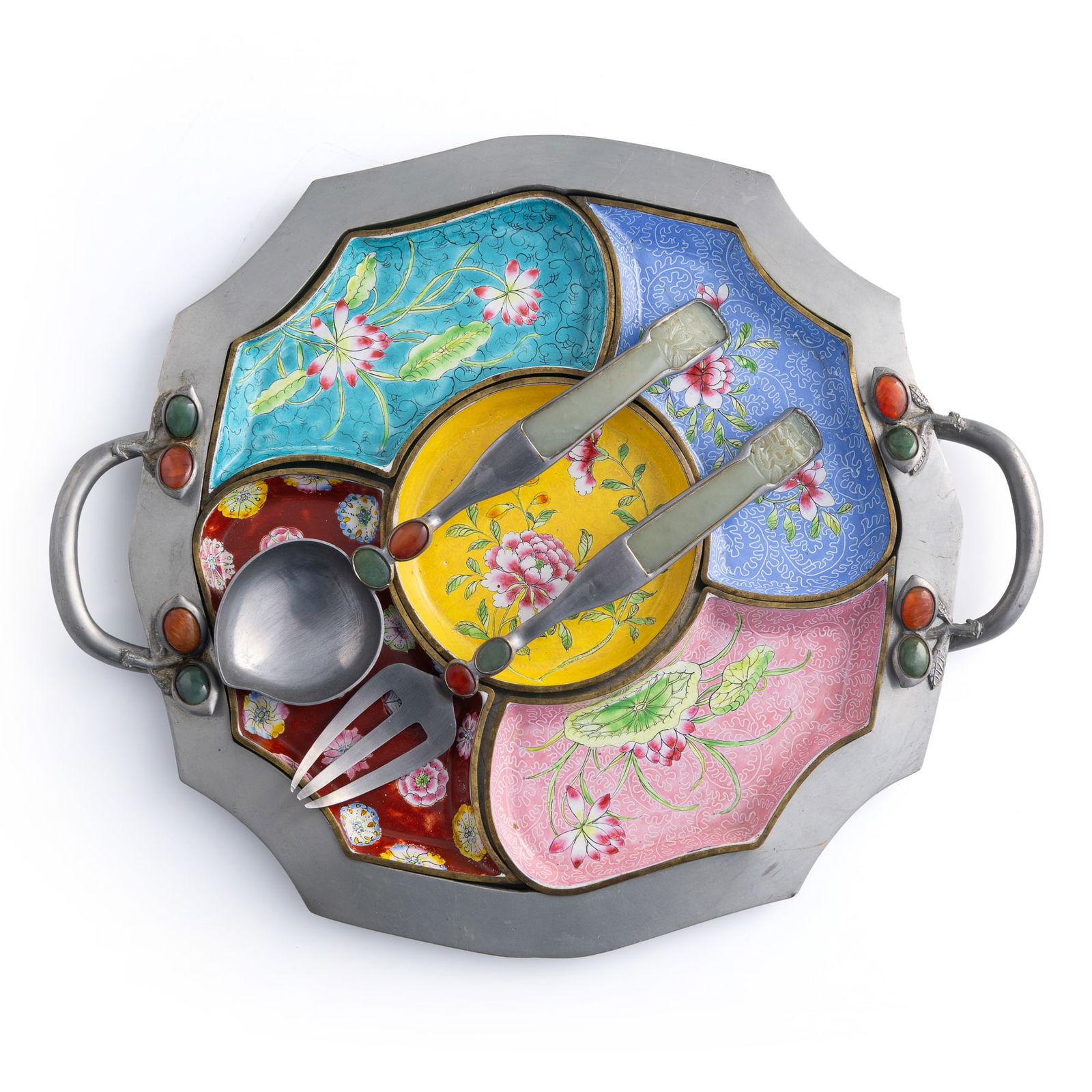 A set of Chinese sectioned dishes, a fork and a spoon, late 19th century (1 of 8)